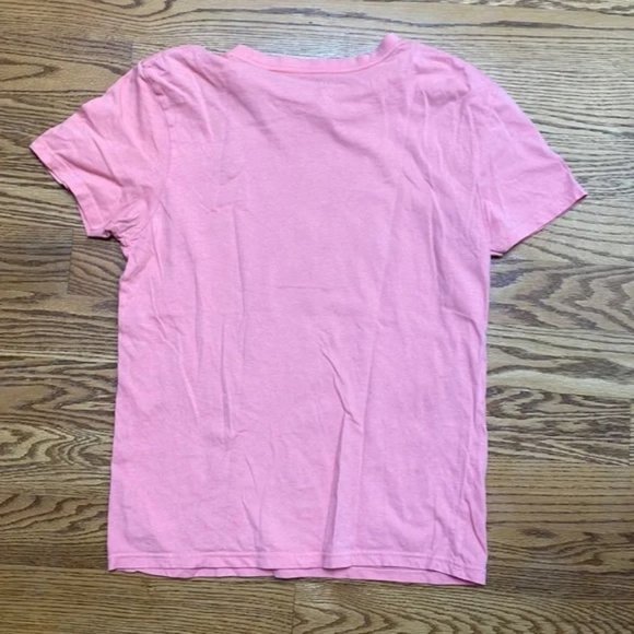 Urban Heritage Hot Pink Tee - Size: M - Picture 5 of 5